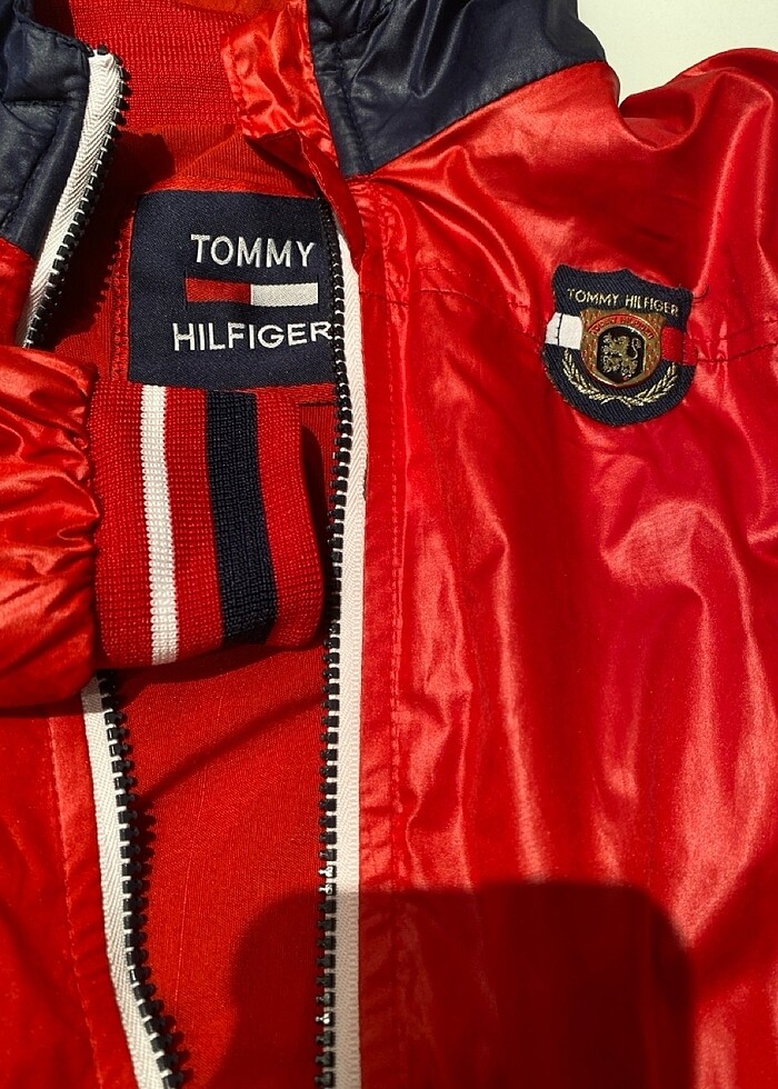 Tommy hılfıger yağmurluk - Görsel 2