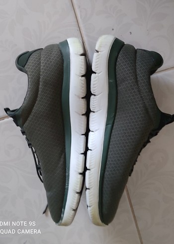 41 Beden Skechers ayakkabı
