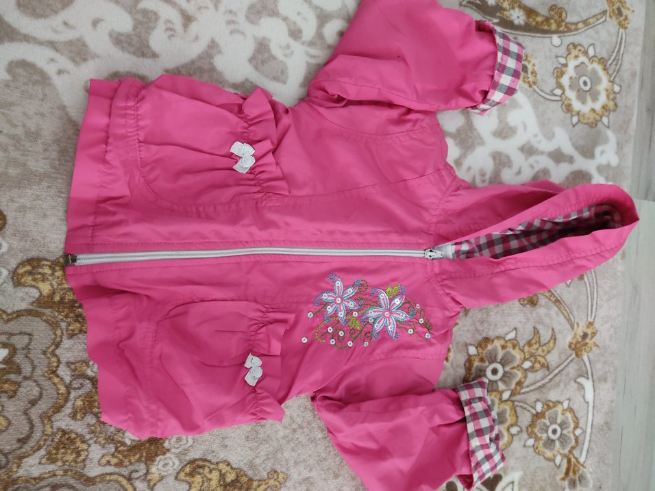 Nakışlı Kapüşonlu Kız Çocuk Pembe Mont - Görsel 3