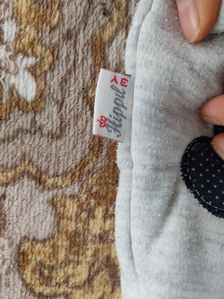 Kız Çocuk Kapüşonlu Düğmeli Gri Yelek - Görsel 2