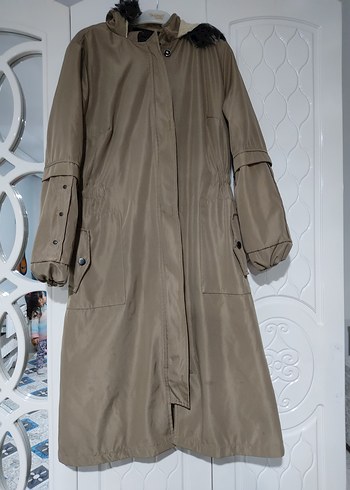 Gevşek Kesim Bej Uzun Kadın Mont - Görsel 2