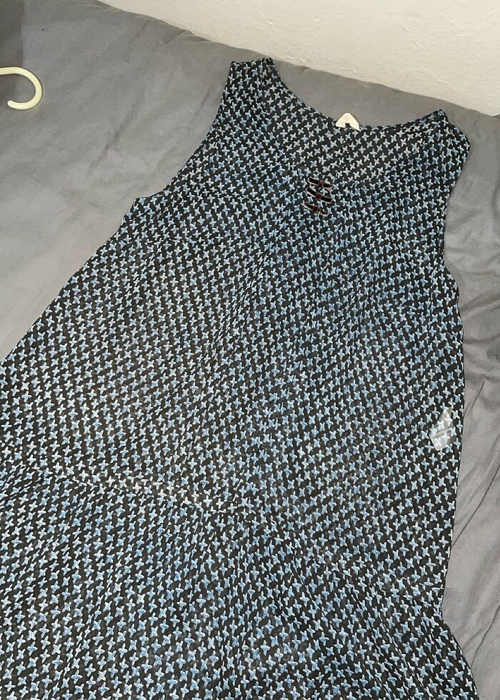 Yargıcı elbise - Görsel 2