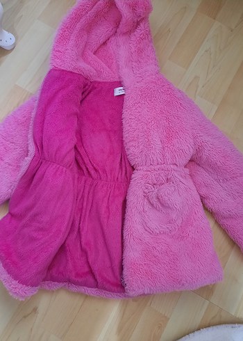Kız Çocuk Pembe Kürklü Kapüşonlu Mont - Görsel 2