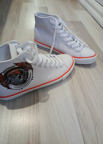 Harley Davidson Beyaz Bagcikli Yuksek Bilekli Sneaker