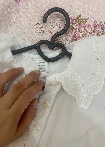 Kız Çocuk Beyaz Dantel Yakalı Gömlek - Görsel 2