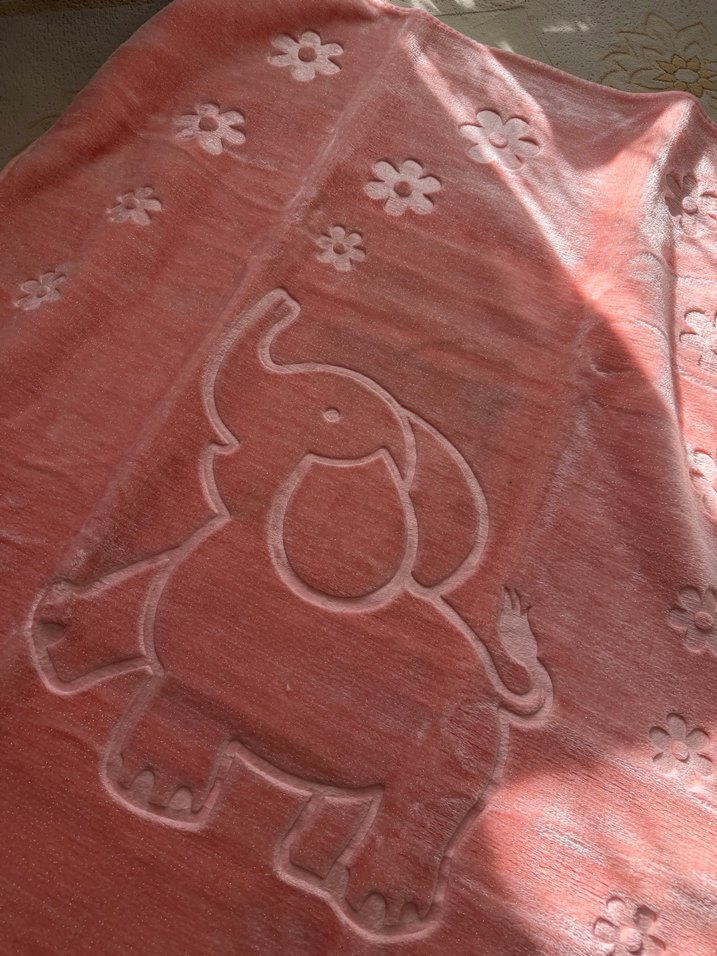 Pembe Baskılı Çocuk Battaniyesi - Görsel 3