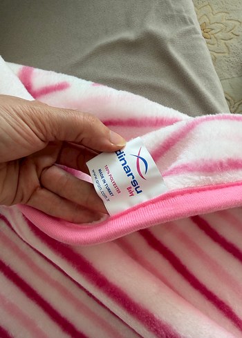 Pastel Renkli Baskılı Çocuk Battaniyesi Dinarsu markalı - Görsel 6