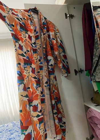 2K Renkli Cicekli Uzun Kimono