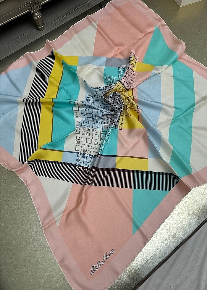 Silk Home İpek Eşarp - Görsel 2