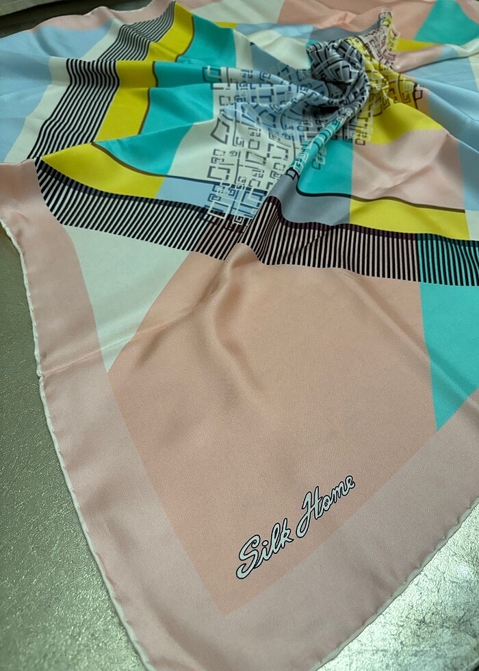 Silk Home İpek Eşarp - Görsel 3