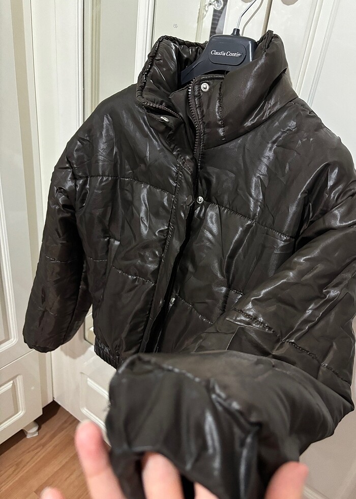 Milla Deri Görünümlü Kısa Mont - Görsel 2