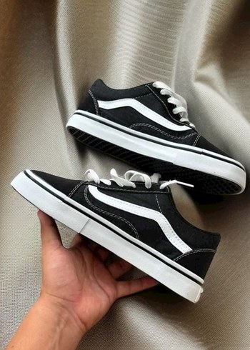 Siyah Vans sneakers