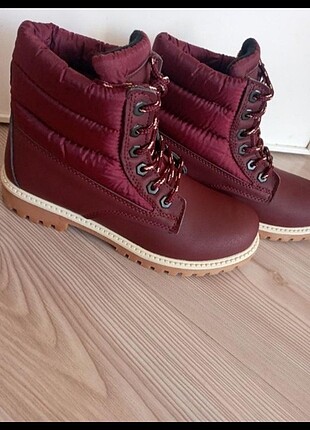 39 Beden bordo Renk Bordo bot