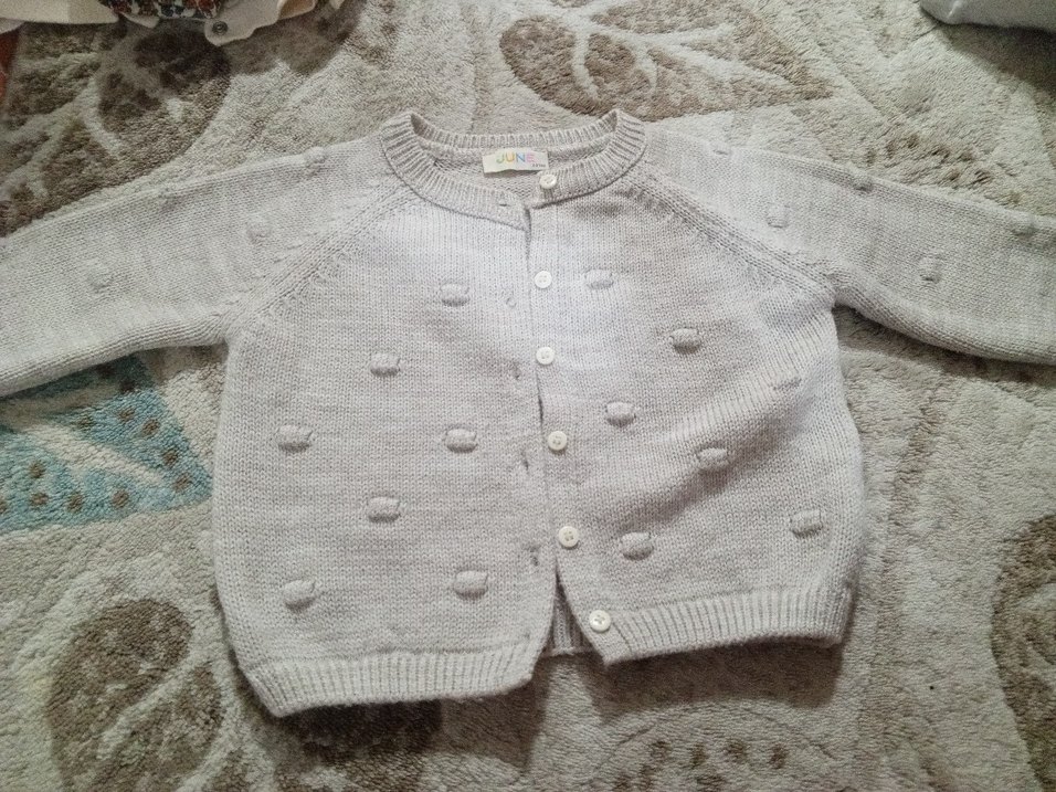 Kız Çocuk Gri Örgü Hırka - Görsel 2