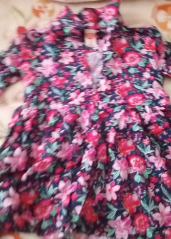 Çiçek Desenli Renkli Uzun Kollu Kız Elbisesi - Görsel 3