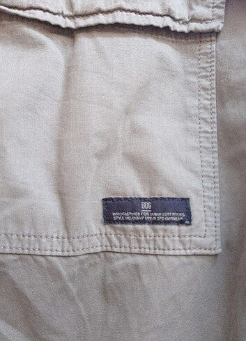 30 Beden haki Renk BDG jeans haki paraşüt pantolon