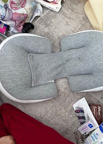 Gri Renkli Emzirme ve Hamilelik Yastığı - Görsel 2