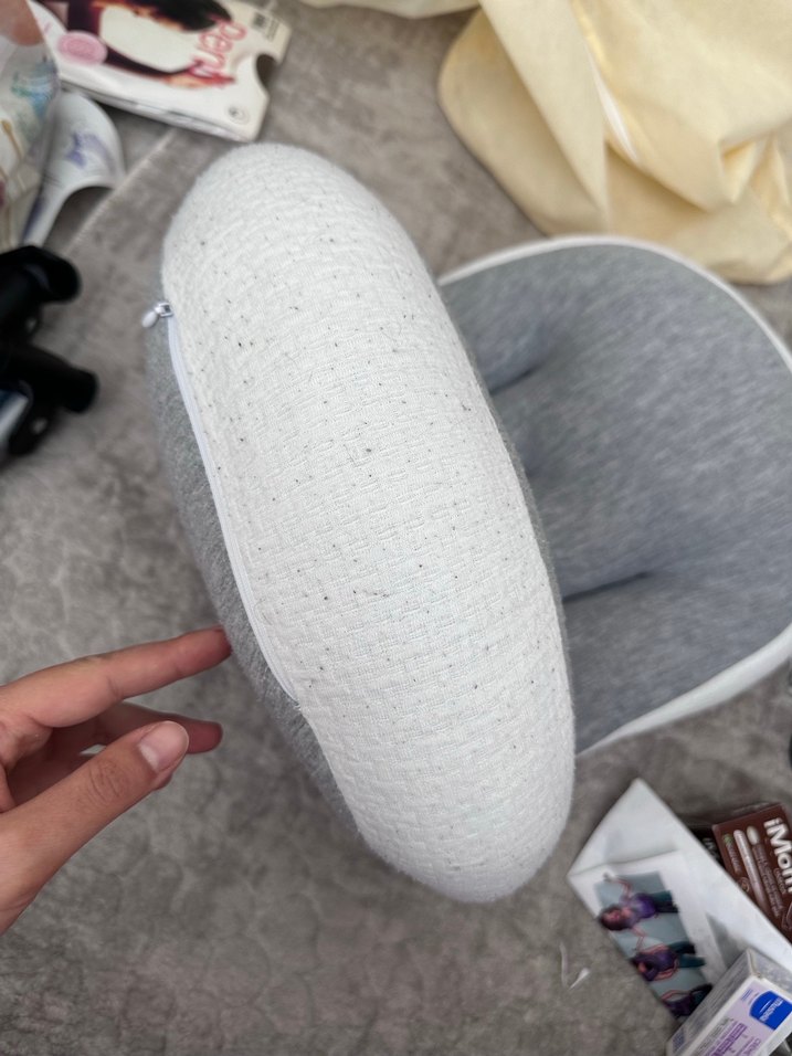 Gri Renkli Emzirme ve Hamilelik Yastığı - Görsel 3