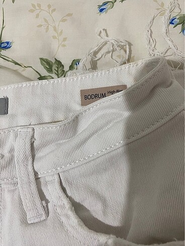 26 Beden Mavi jean