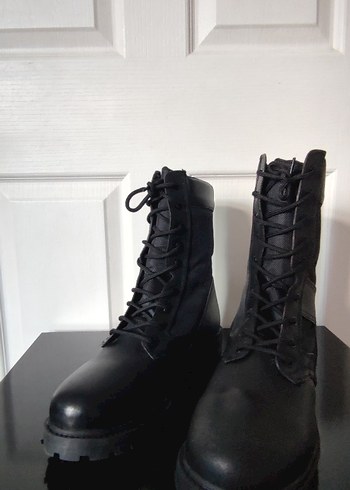 YDS ASKERİ ERKEK BOT - Görsel 2