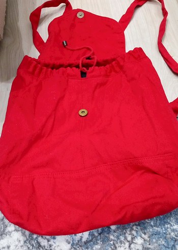 Kadın Kırmızı Fermuarlı Sırt Çantası - Görsel 2