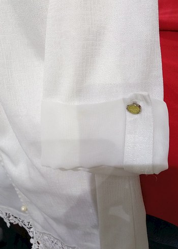 Düğmeli Beyaz İşlemeli Kadın hırka - Görsel 3