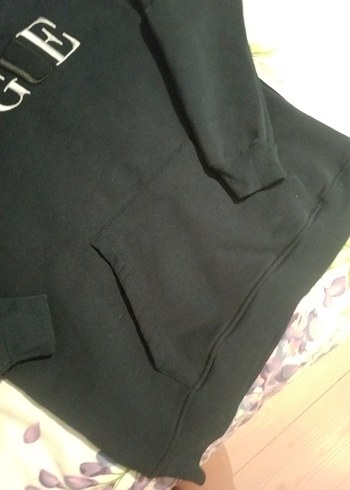 Siyah Kapüşonlu Kadın Sweatshirt VOGLE Baskılı - Görsel 3