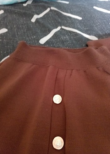 Düğmeli Kahverengi Kadın Takım Midi Boy - Görsel 3