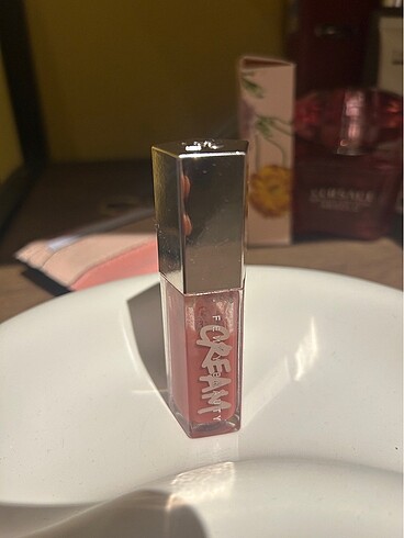 Fenty Beauty Cream Gloss-Fenty Glow