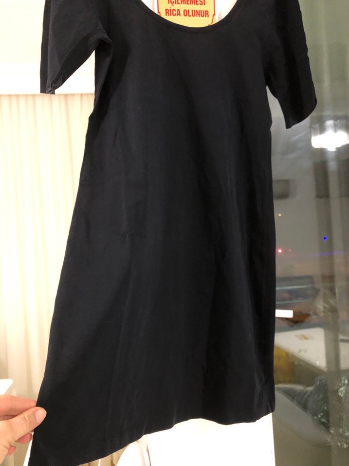 Siyah Elbise - Görsel 2