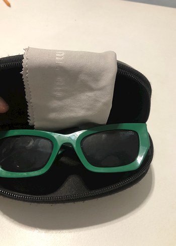 Mıu mıu  Koyu Yeşil Kadın Güneş Gözlüğü - Görsel 12