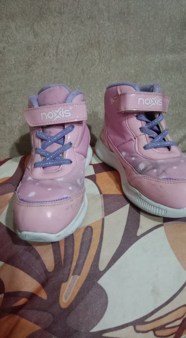 Kız Çocuk Pembe Baskılı Spor Ayakkabı - Görsel 2