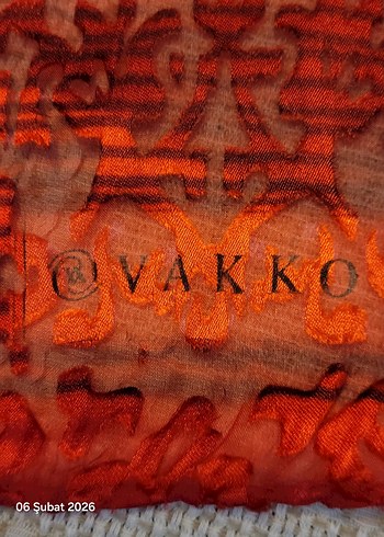 Koyu Kırmızı  VAKKO EŞARP - Görsel 2