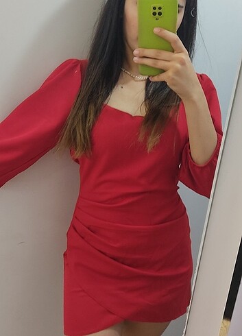 Kırmizi