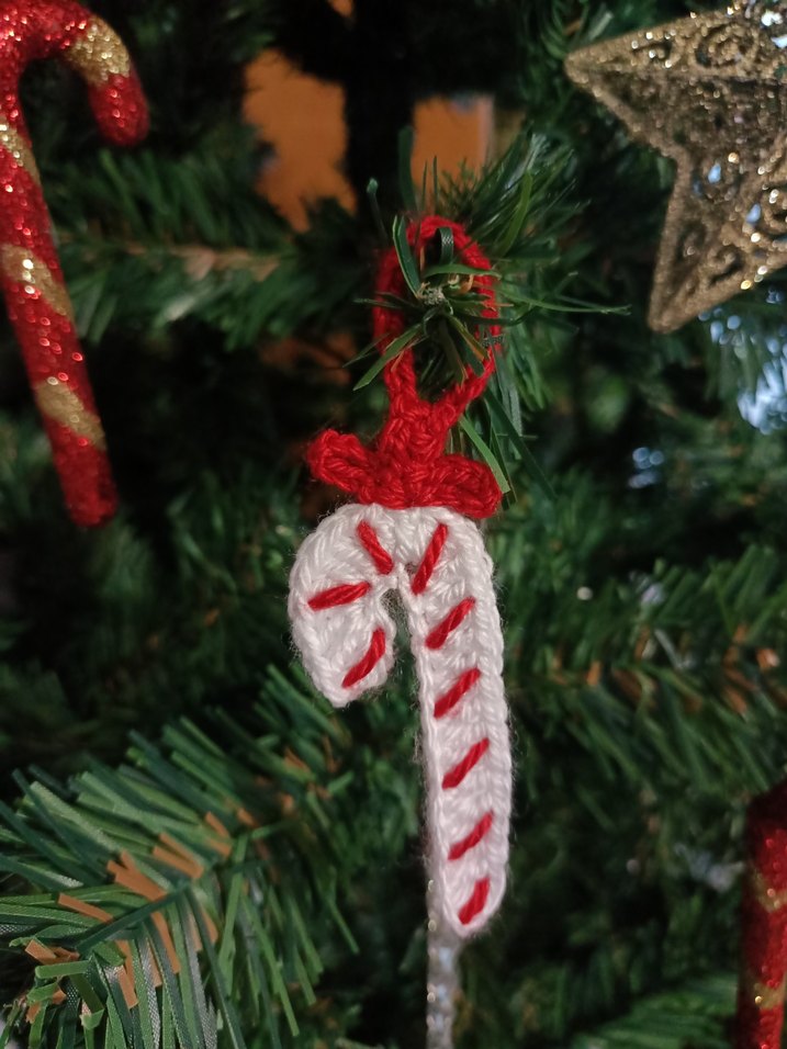 Örgü Renkli Yeni Yıl Süsü - Görsel 3