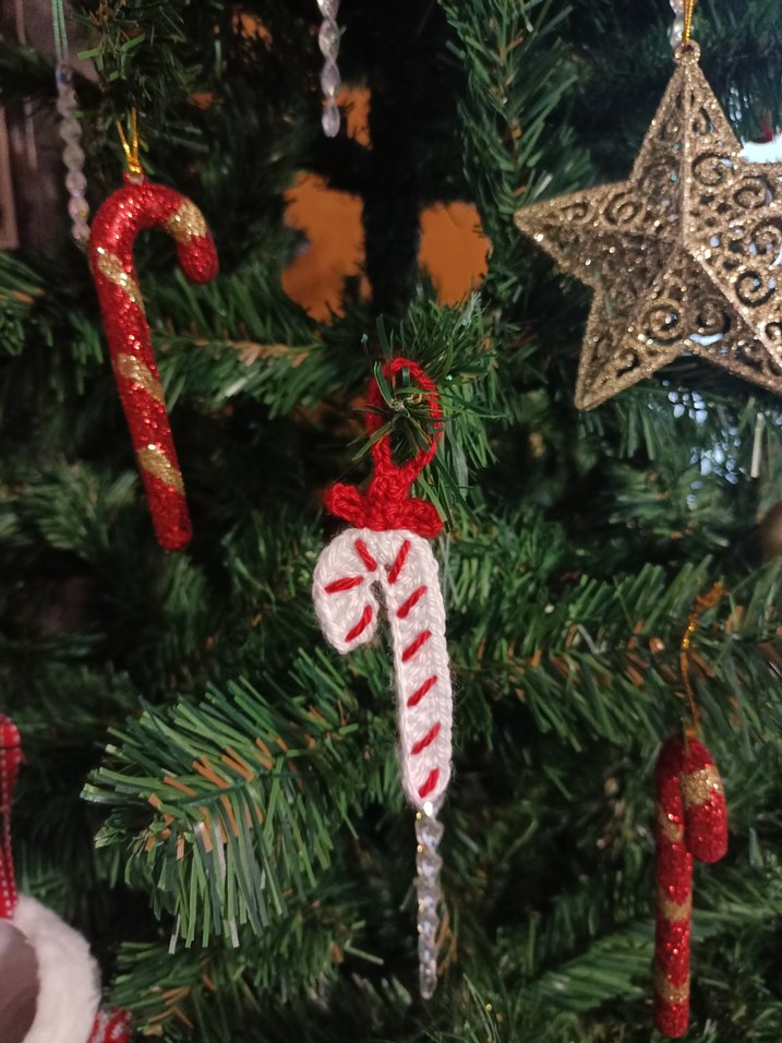 Örgü Renkli Yeni Yıl Süsü - Görsel 2