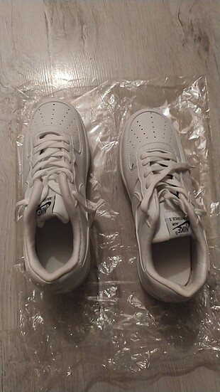 Nike Air / Beyaz 