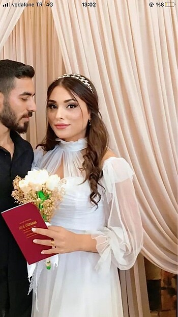 Beyaz nikah elbisesi