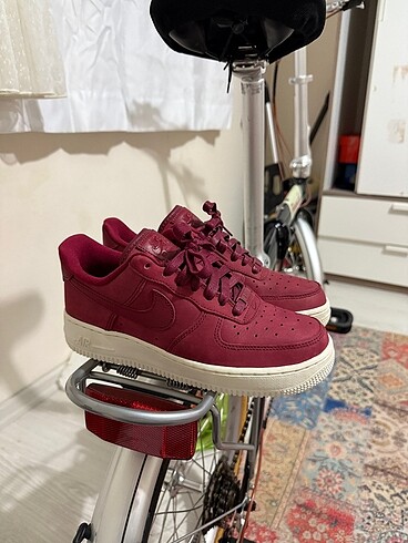 Nike WMNS Air Force 1 Premium MF