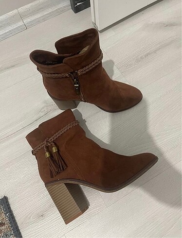 Bershka Bershka süet bot