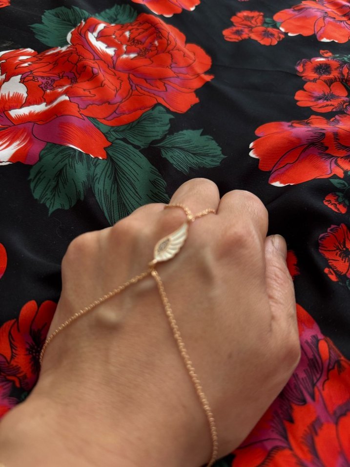 Altın Renkli Zincir Detaylı Bohem Kadın El Zinciri - Görsel 2