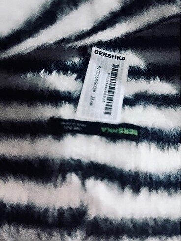  Beden çeşitli Renk Bershka şapka