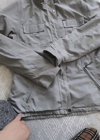 Gri Kadın Düğmeli Midi Mont yağmurluk - Görsel 6