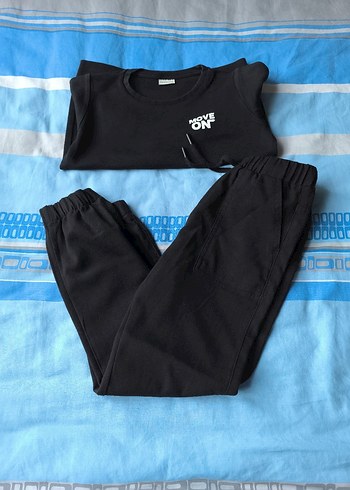 Sarı Baskılı Erkek Çocuk Eşofman Takımı - Görsel 14