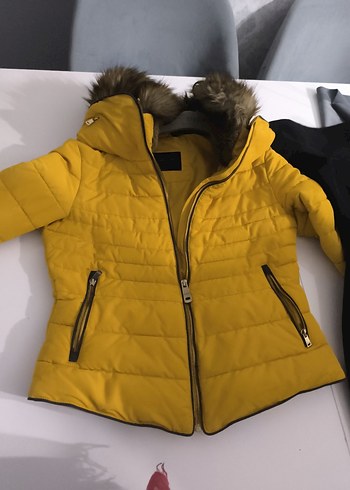 Kadın Sarı Kürk Detaylı Kışlık Mont - Görsel 3