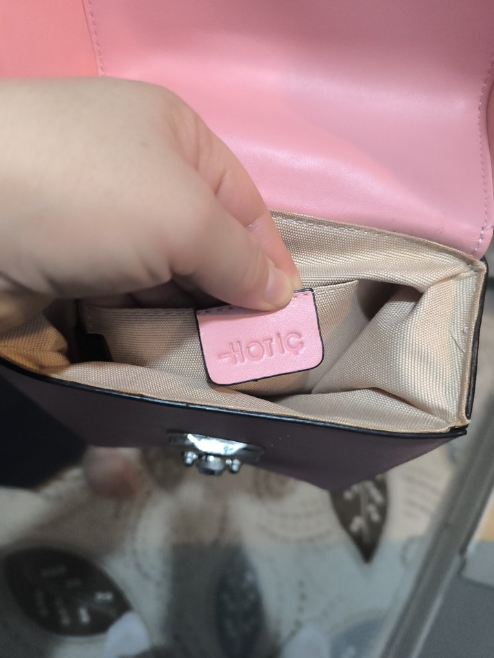 Pembe Deri Tokalı Kadın Çanta - Görsel 3