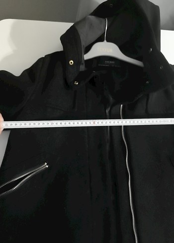 Siyah Fermuarlı Midi Kaban - Görsel 6