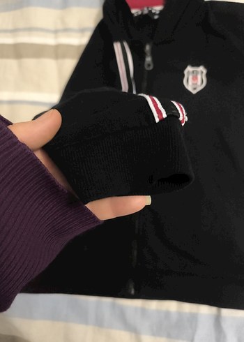 Kara Beşiktaş Kartal Baskılı Siyah Kapüşonlu Sweatshirt - Görsel 4