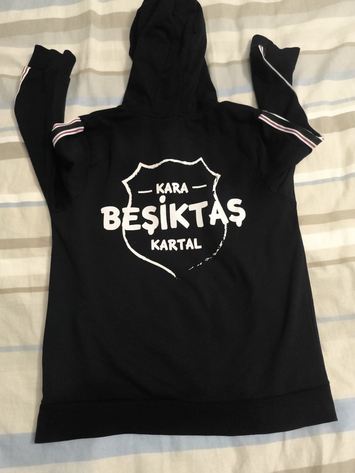 Kara Beşiktaş Kartal Baskılı Siyah Kapüşonlu Sweatshirt - Görsel 2
