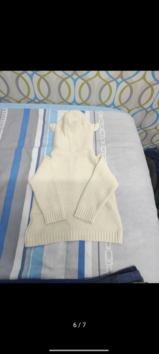 Bebek Beyaz Kapüşonlu Triko Hırka - Görsel 5